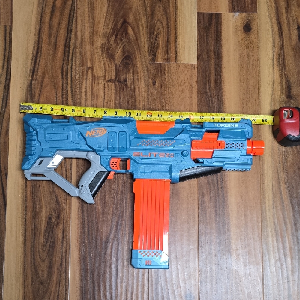 COPY.Like new. Nerf Elite 2.0 Turbine Motorized Blaster. Magazine Holds 18 Darts